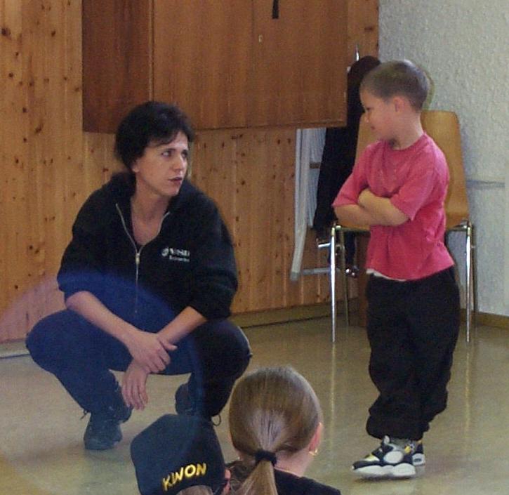 Kindergarten, Selbstbehauptung, Selbstverteidigung, Gewaltprävention, Schutz vor Übergriffen und Missbrauch. Wir zeigen Ihnen, wie Sie ein hohes Maß an Sicherheit bekommen, ohne den Spaß am Leben zu verlieren! Schutz vor Missbrauch, Prävention, Gewaltprävention, Selbstbehauptung, Selbstverteidigung, Selbstsicherheit, Schutz vor Mobbing, Gefahren im Internet, Kinder stark machen, Nein sagen